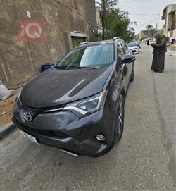 تۆیۆتا ڕاڤ 4